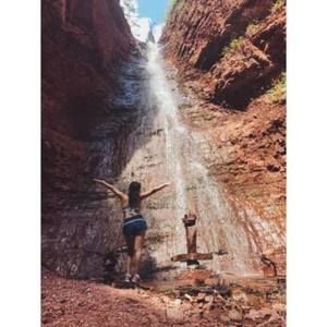 Meet your Posher, Leslie